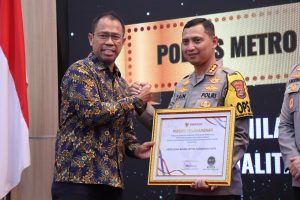 Ombudsman RI Berikan Penghargaan Terbaik Kepada Polres Metro Tangerang Kota Penyelenggara Pelayanan Publik 3 Tahun berturut-turut di Provinsi Banten