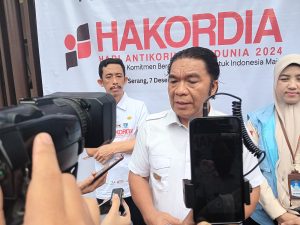 Pj Gubernur Al Muktabar Tetapkan UMP Banten 2025 Naik Menjadi Rp2.905.199.90
