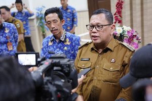 Usai Tetapkan UMK 2025, Pj Gubernur Banten A Damenta Terima Audiensi Buruh