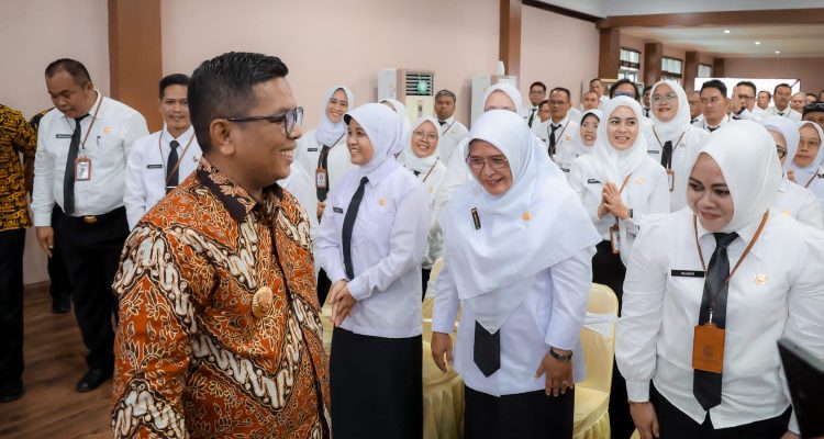 Buka Diklat Kepemimpinan Pengawas, Gubernur Banten Andra Soni Minta Peserta Disiplin, Serius dan Tekun