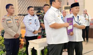 Dwi Chandra Budiman Resmi Jadi Sekcam Kelapa Dua, Pak Camat Beri Sambutan Begini