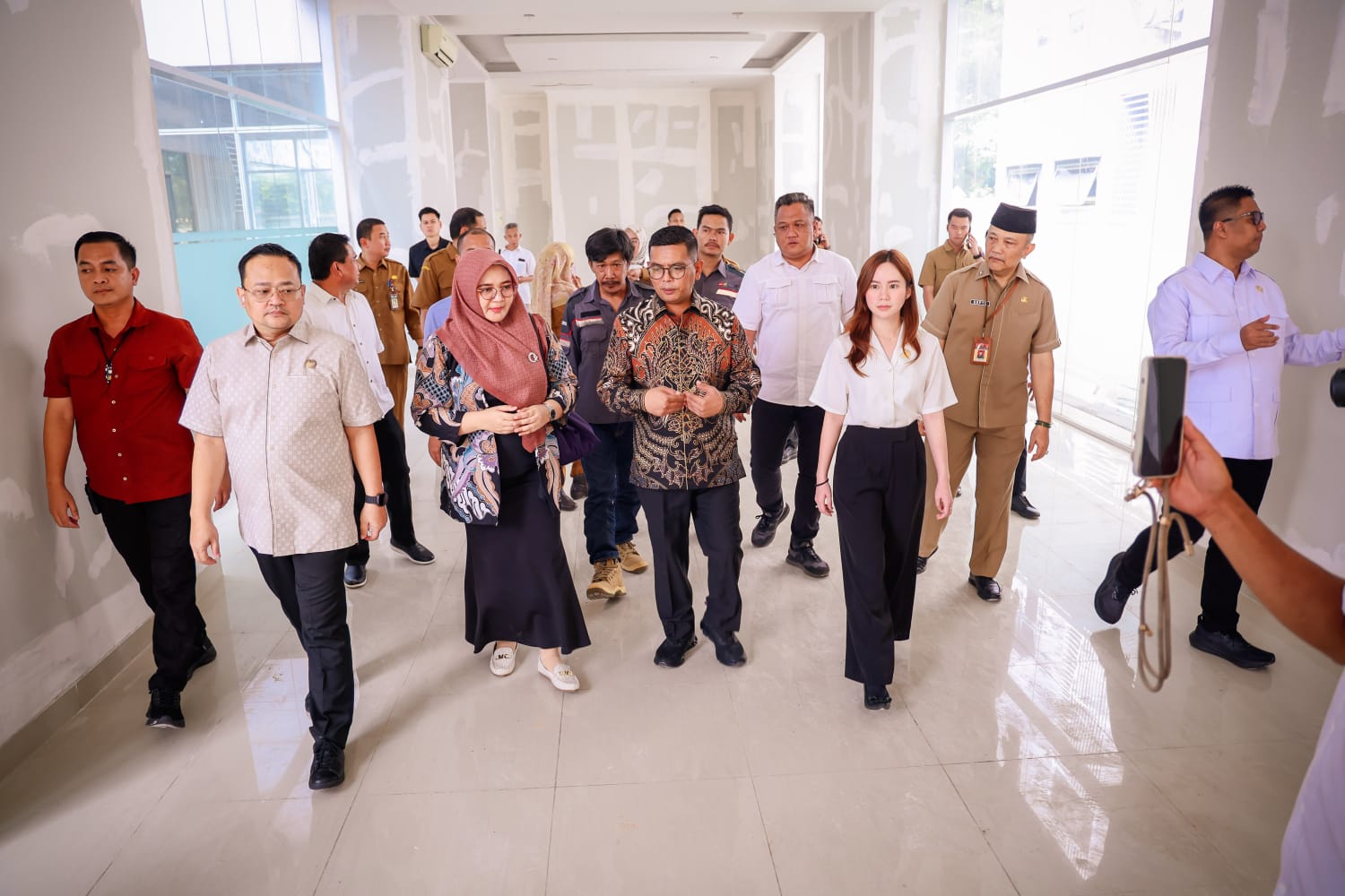 Gubernur Banten Andra Soni meninjau persiapan Sekolah Rakyat Menengah Atas