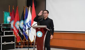Marinus Gea, anggota DPR RI saat memberikan pengarahan di acara Gerakan Kebajikan Pancasila /barayanews