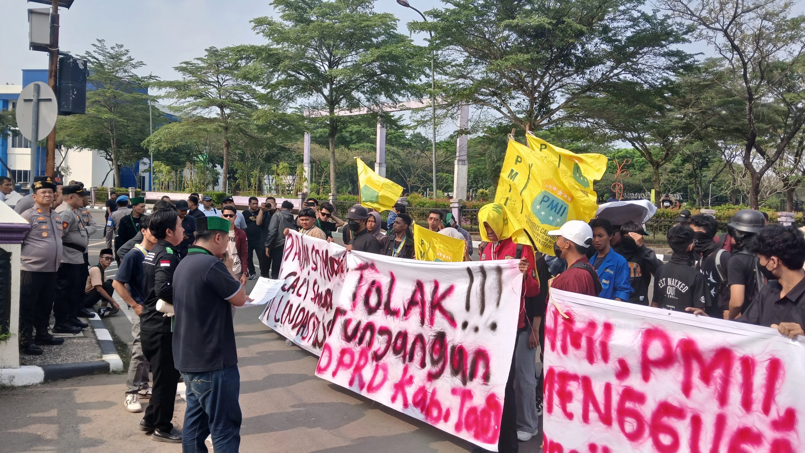 Demo mahasiswa