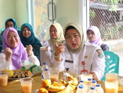 Wabup Intan Apresiasi Bank Sampah RW 025 Bencongan, Dorong Penguatan Ekonomi dan Kurangi Sampah Lingkungan