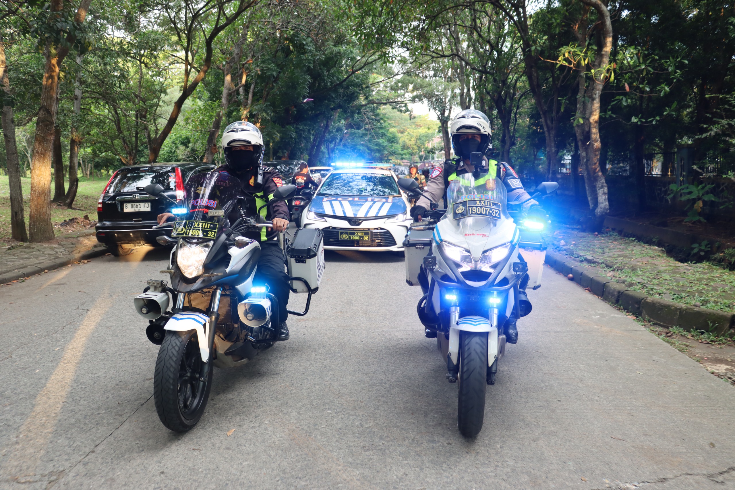 Polresta Tangerang bersama unsur Forkopimda Kabupaten Tangerang, menggelar apel dan patroli skala besar untuk pengamanan untuk Hari Raya Iduladha 1447 H. Selasa, 26 Mei 2026.