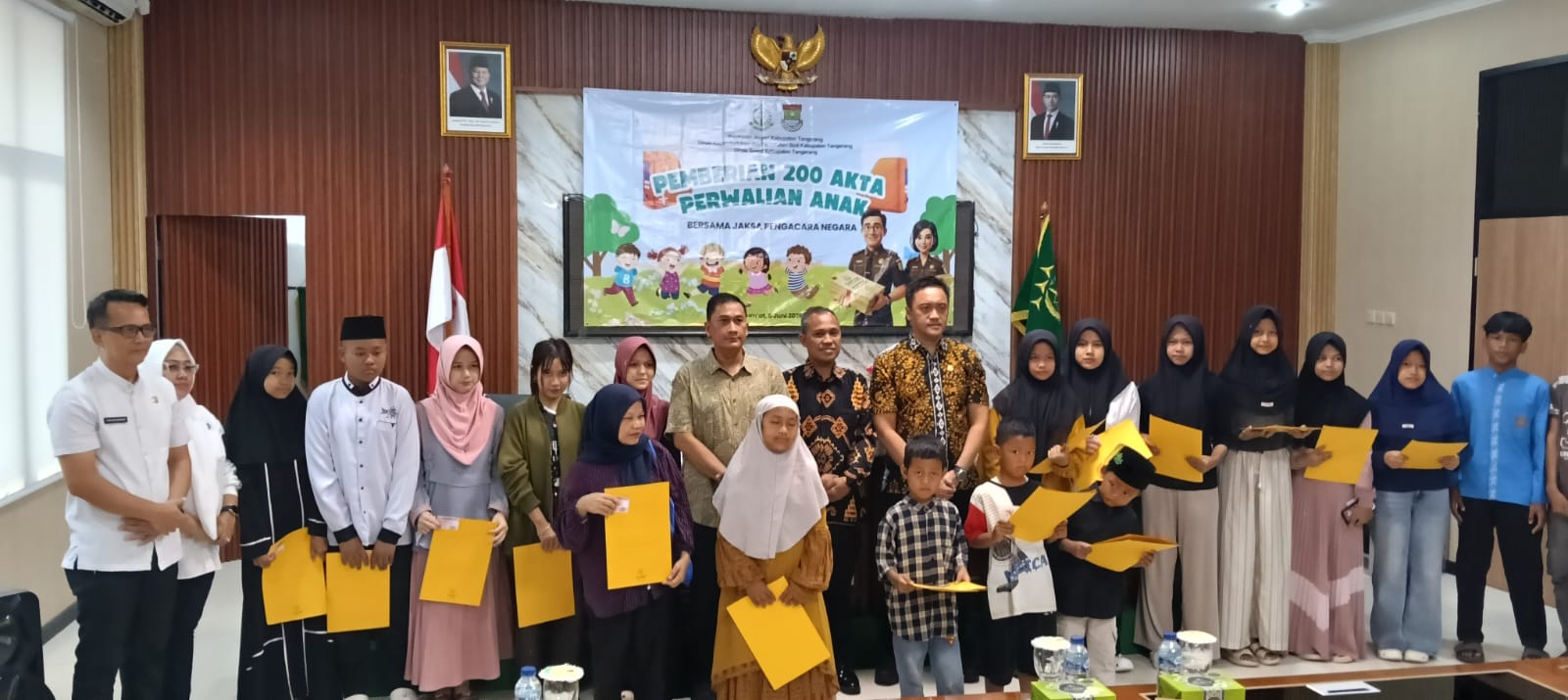 Kejari Kabupaten Tangerang Bantu 200 Anak Yatim dan Piatu Miliki Identitas Resmi