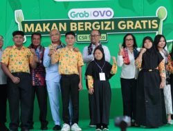 Bupati Tangerang Dampingi Jamintel Kejagung dan Kepala PPATK Tinjau Program MBG Berbasis CSR di SKhN 1