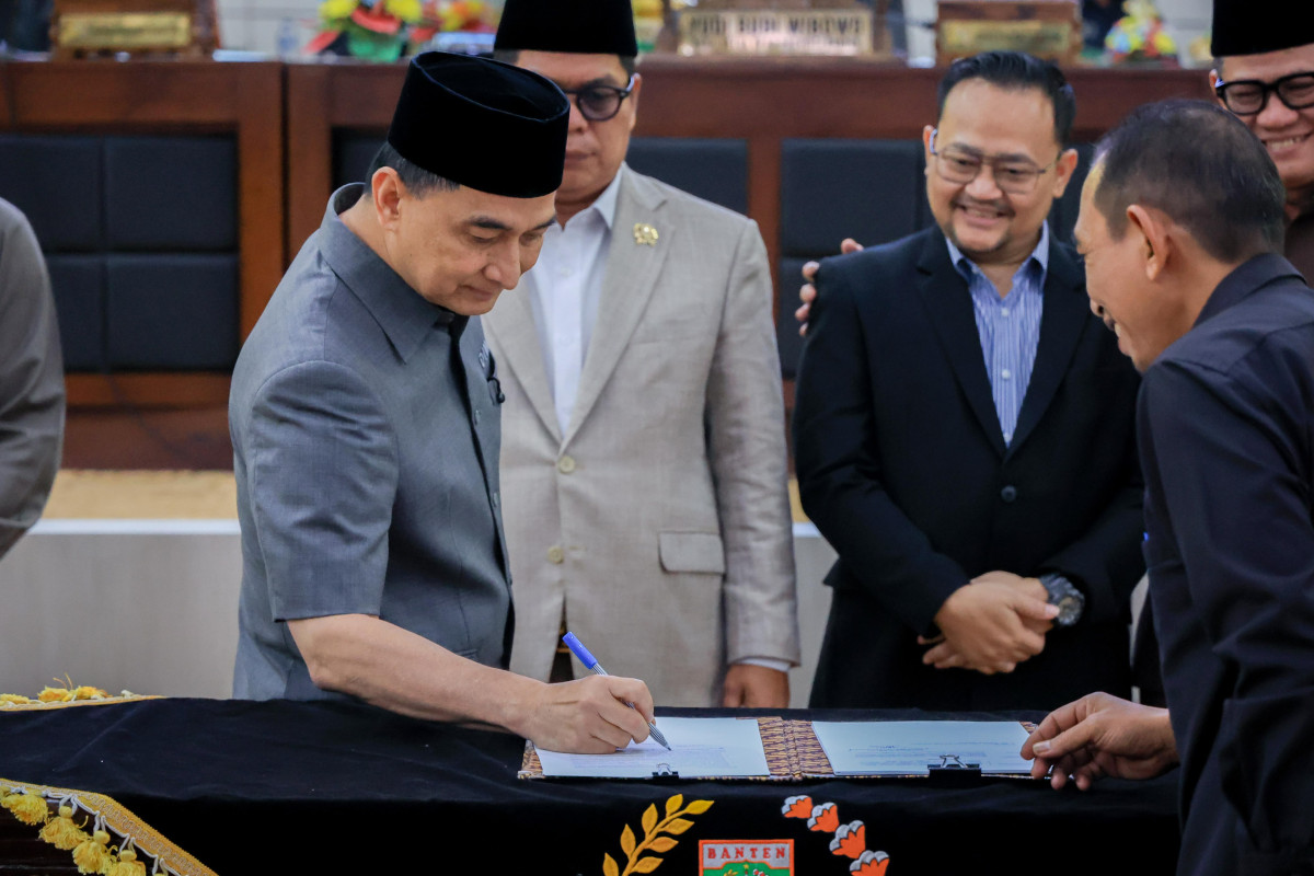 DPRD Setujui Raperda Pertanggungjawaban APBD 2025, Wagub Banten Apresiasi Sinergi Pengelolaan Keuangan