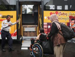 Orang Tua Siswa Disabilitas di Tangsel Akui Terbantu Bus Sekolah Gratis, Hemat hingga Rp150 Ribu per Hari