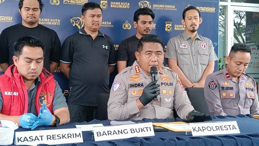 Modus Tuduh Motor Curian, Tiga Orang Matel di Cikupa Tangerang Ditangkap Usai Peras Santri Modus Tuduh Motor Curian, Tiga Orang Matel di Cikupa Tangerang Ditangkap Usai Peras Santri