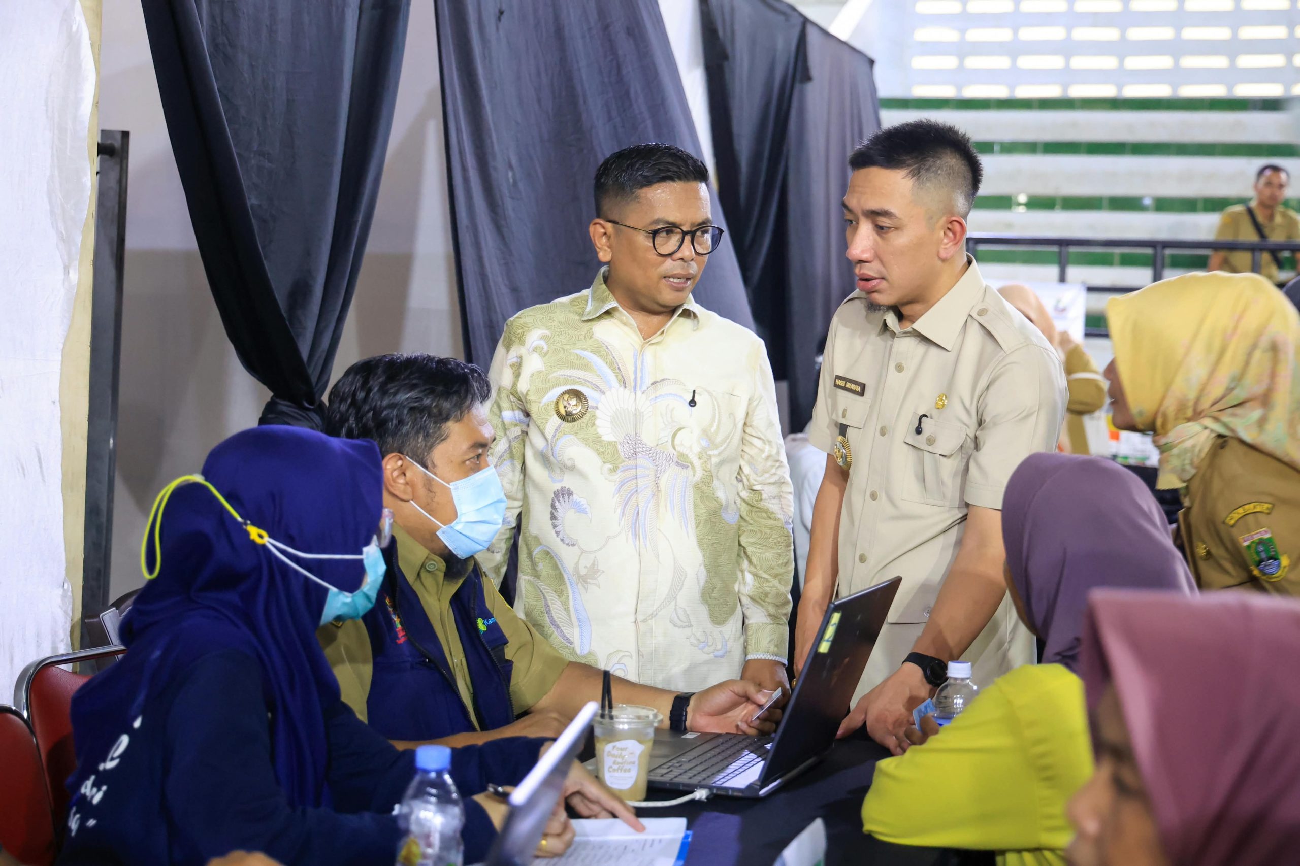 Andra Soni Ajak Warga Banten Manfaatkan Cek Kesehatan Gratis