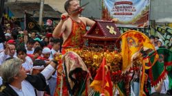 Kirab Budaya Tujuh Tahun Sekali, 90 Joli Suci Diarak Keliling Kota Tangerang
