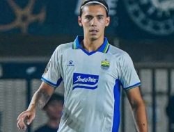 Persita Pinjam Bek Persib Dion Markx Selama Satu Musim