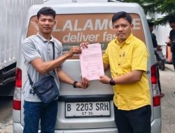 Kejari Kabupaten Tangerang Kembalikan Mobil Barbuk, Penuhi Hak Masyarakat Sesuai Prosedur