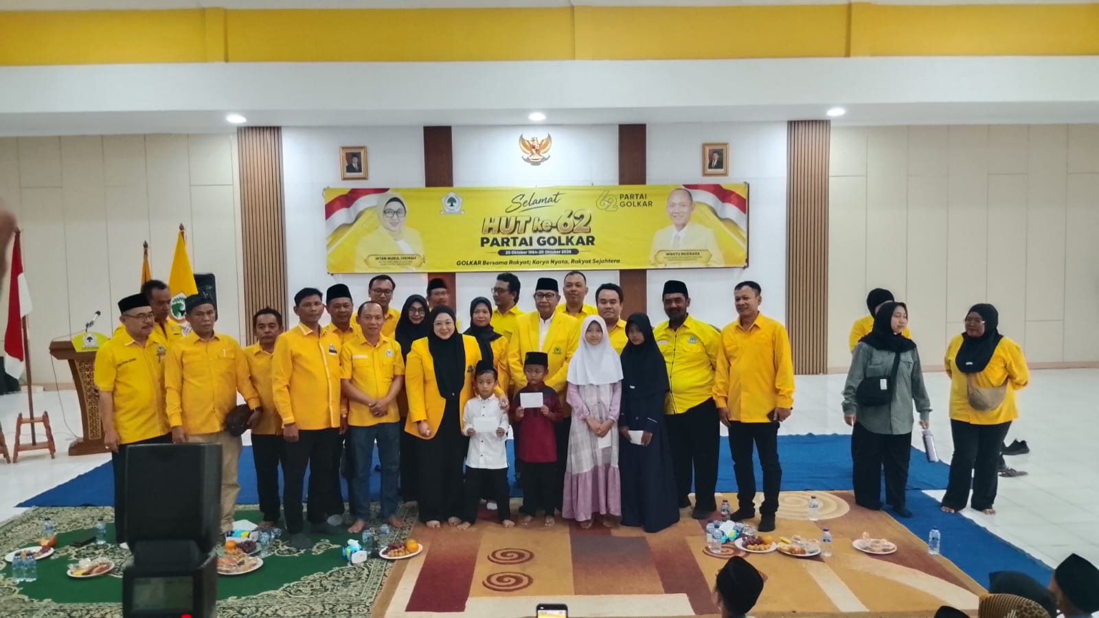 HUT ke-62 Golkar, Intan Nurul Hikmah Santuni Anak Yatim di Kabupaten Tangerang