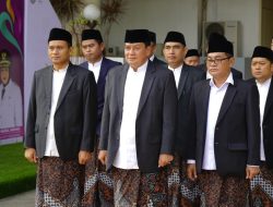 Bupati Tangerang Moch. Maesyal Rasyid bersama jajaran mengikuti upacara peringatan Hari Santri 2026 di Pusat Pemerintahan Kabupaten Tangerang, Kamis (22/10/2026).