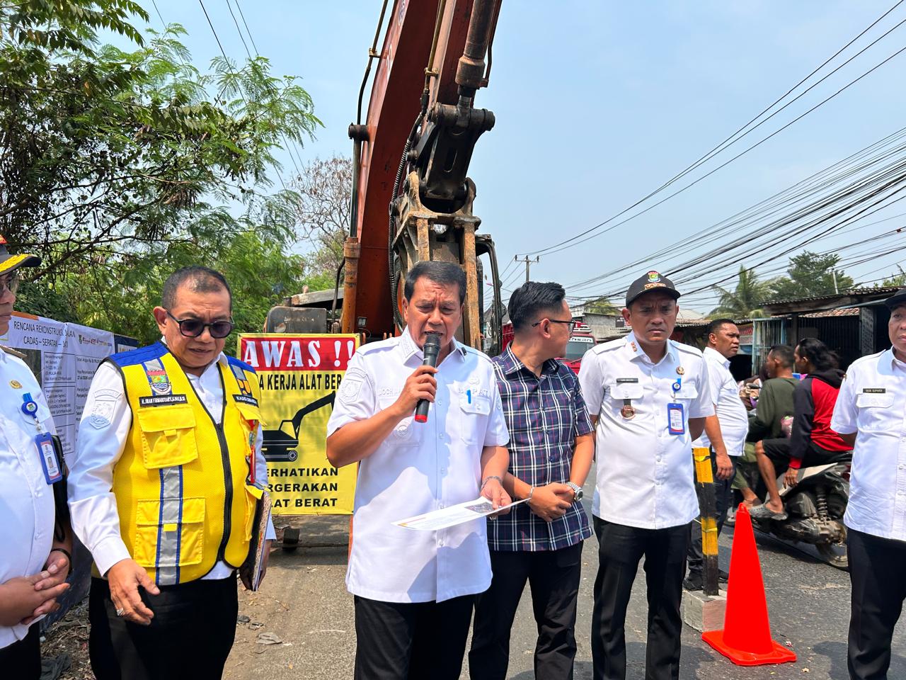 DBMSDA Kabupaten Tangerang Tuntaskan Perbaikan Jalan Cituis–Sukadiri DBMSDA Kabupaten Tangerang Tuntaskan Perbaikan Jalan Cituis–Sukadiri