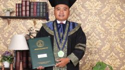 Kisah Inspiratif Ahmad Nawawi, Anak Pedagang Daun Pisang yang Berhasil Menyelesaikan S2